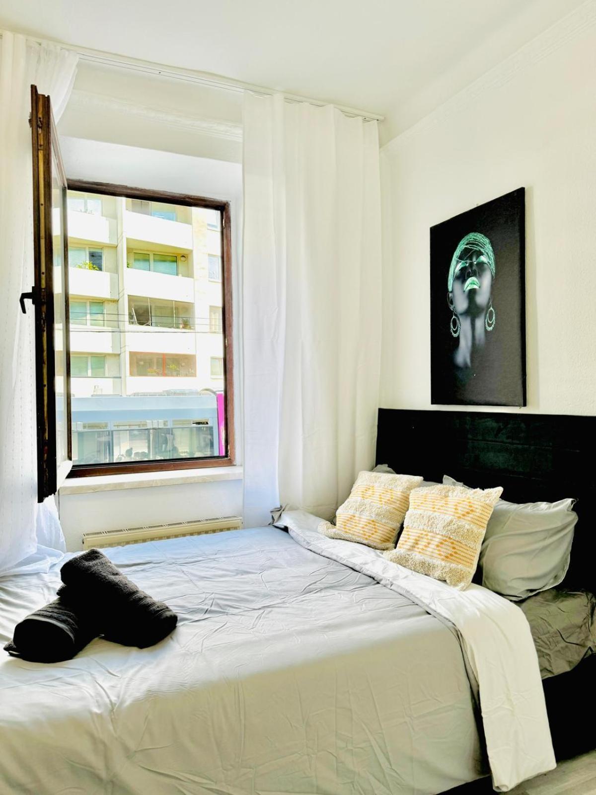 Very Spacious Apartment For Up To 7P With Great Location 비엔나 외부 사진